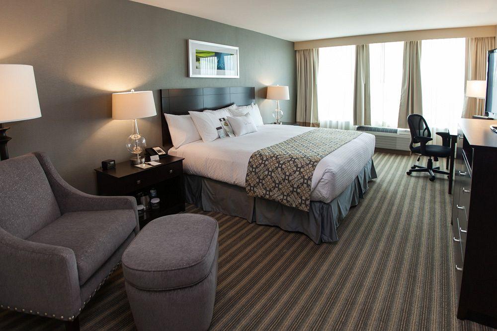 מלון Doubletree By Hilton ניוארק מראה חיצוני תמונה