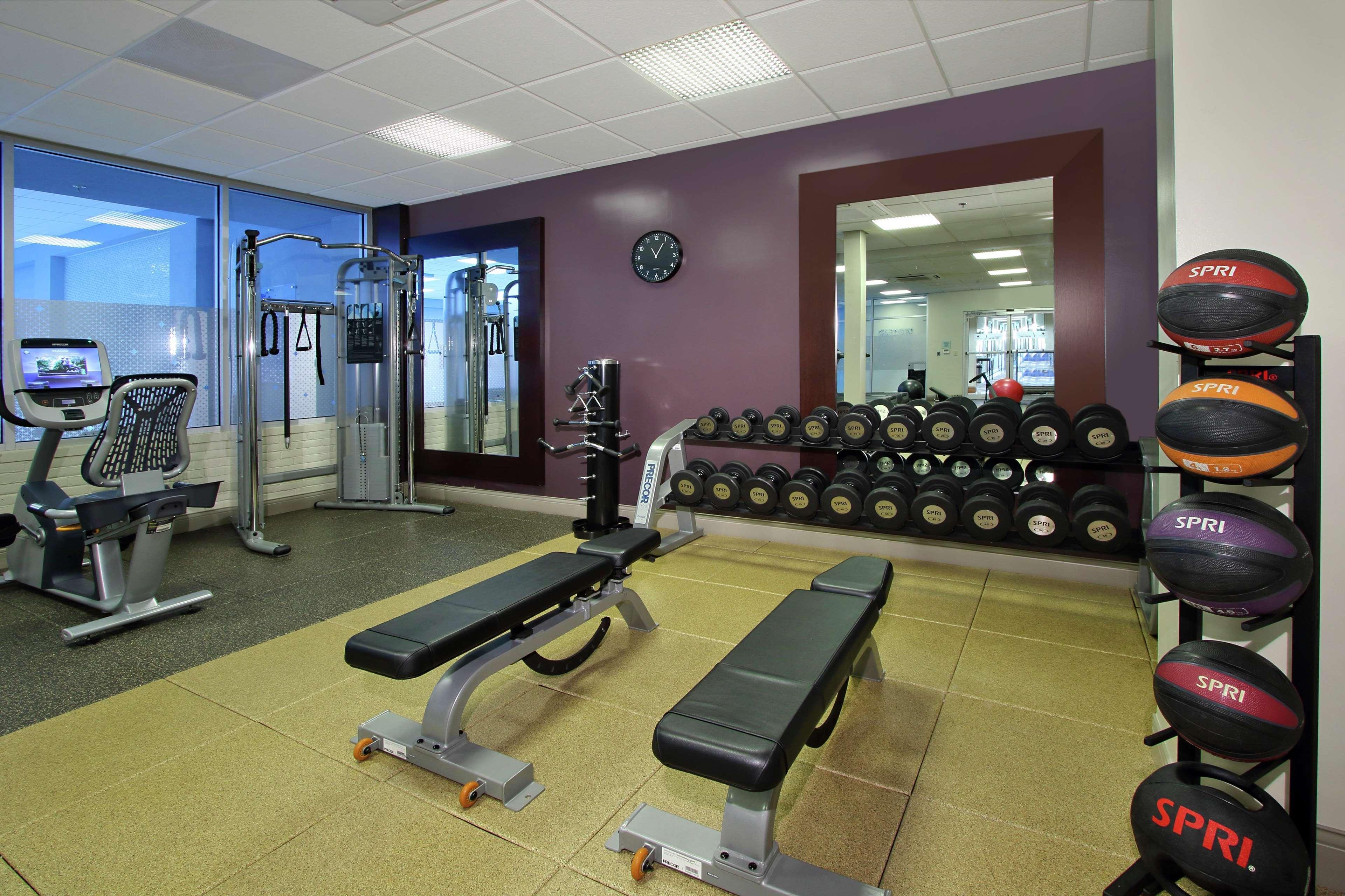 מלון Doubletree By Hilton ניוארק מראה חיצוני תמונה