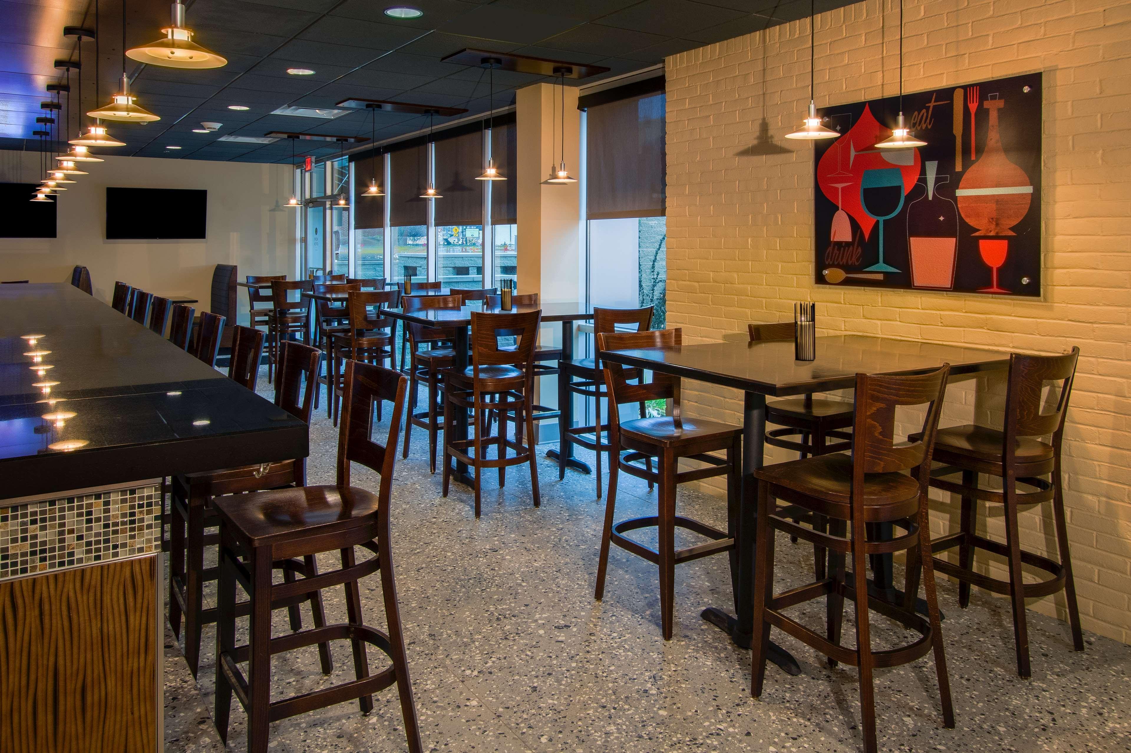 מלון Doubletree By Hilton ניוארק מראה חיצוני תמונה