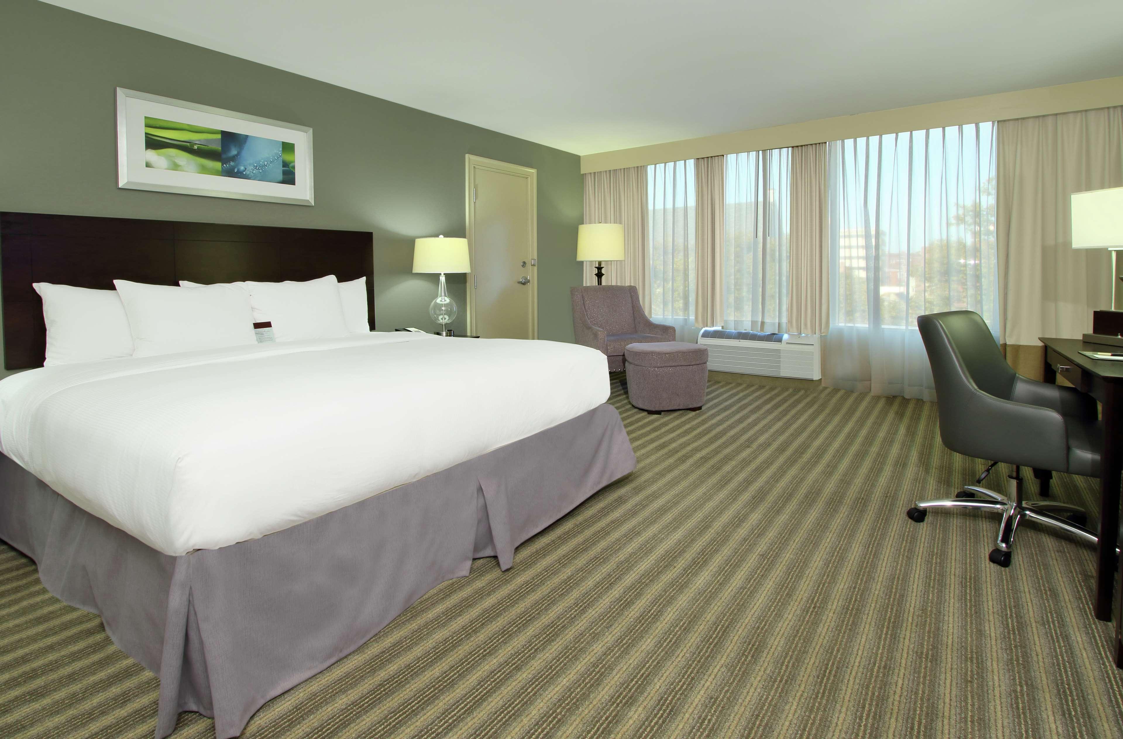 מלון Doubletree By Hilton ניוארק מראה חיצוני תמונה