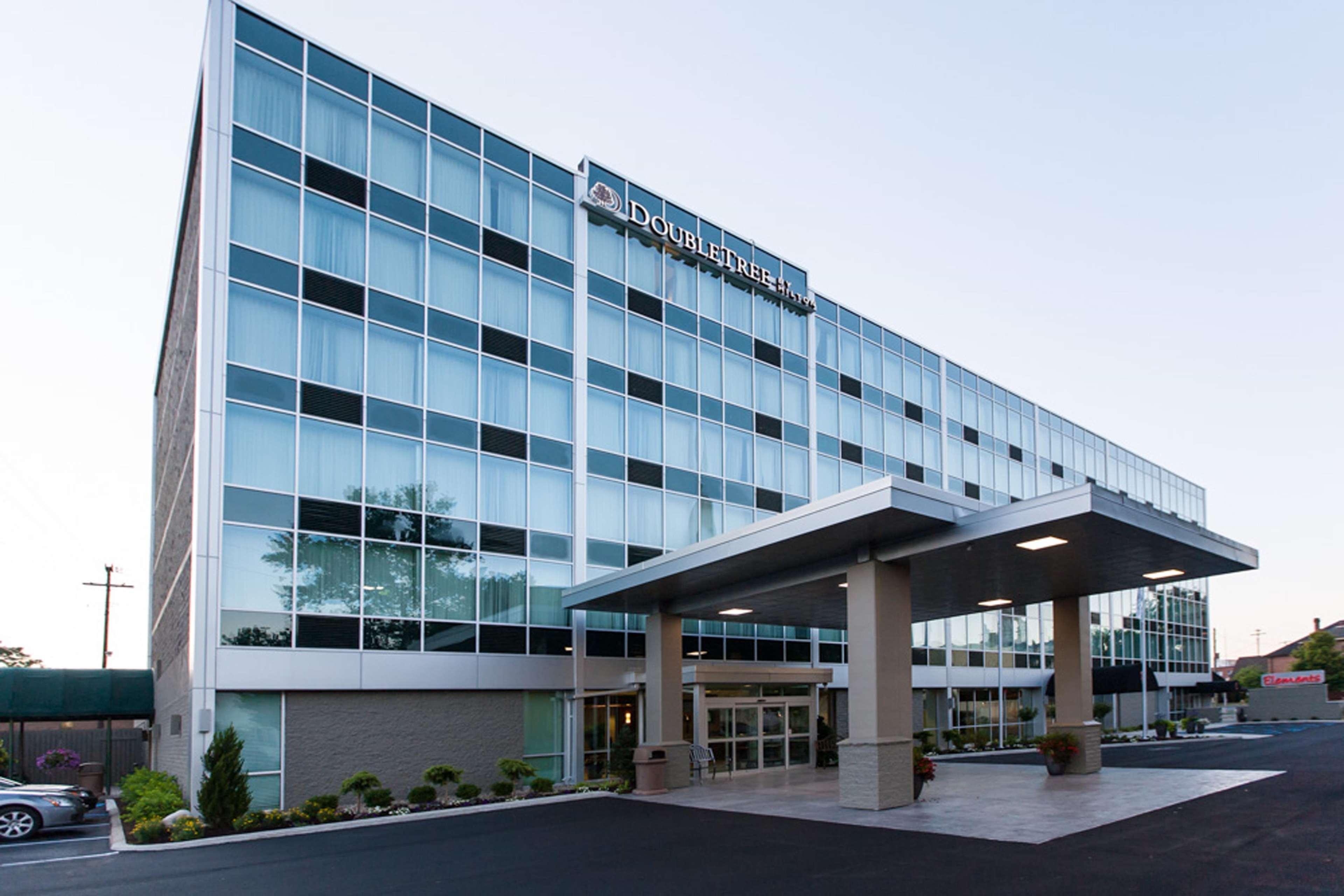 מלון Doubletree By Hilton ניוארק מראה חיצוני תמונה