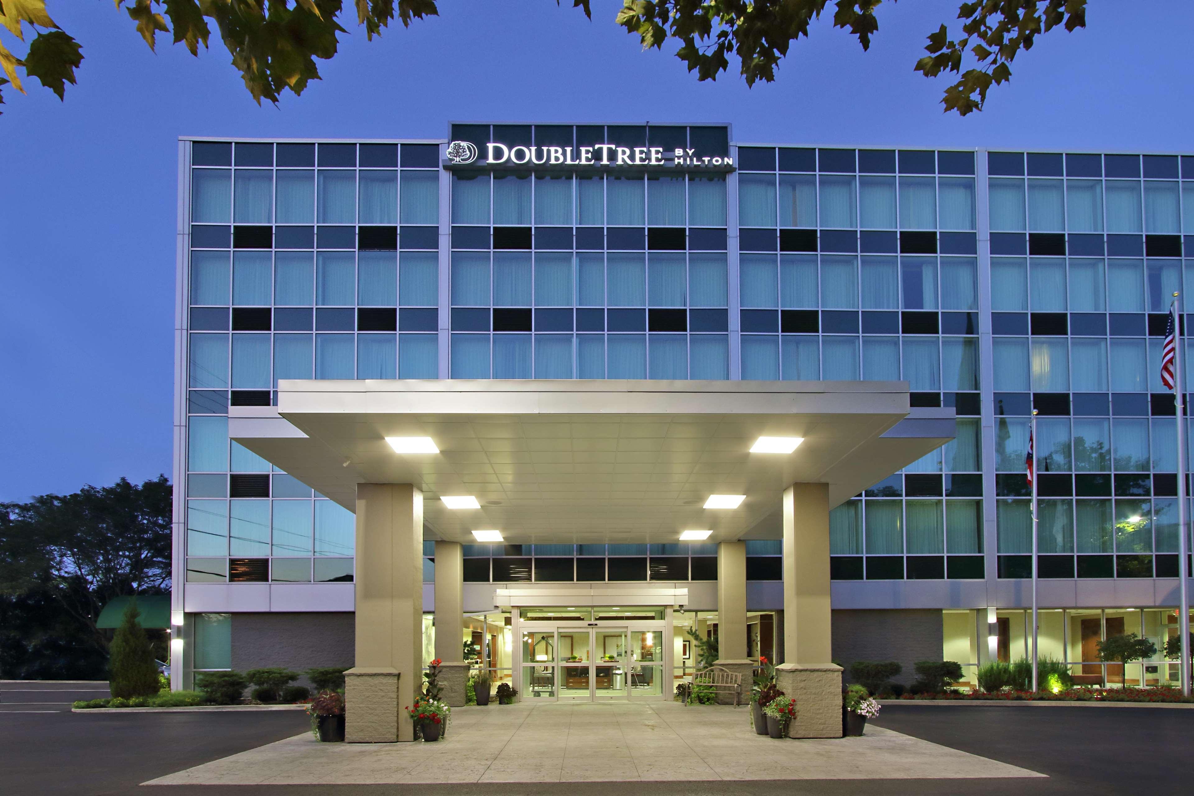 מלון Doubletree By Hilton ניוארק מראה חיצוני תמונה